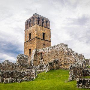 Ruta Histórica: Tren, Fortaleza Colonial y Canal de Panamá